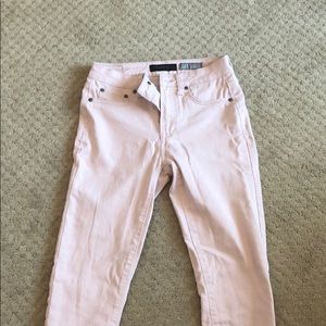 NEVER WORN AEROPOSTALE HIGH WAISTED ANKLE JEGGING